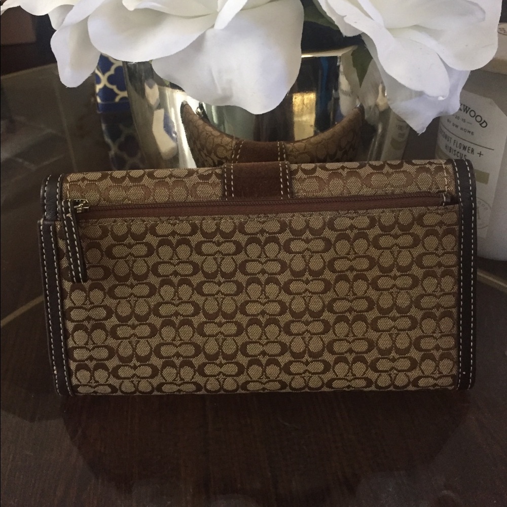 Authentic Perfect Condition Signature C Wallet - image 4