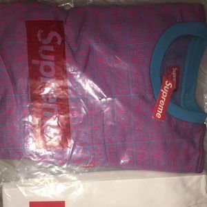 2 supreme shirts