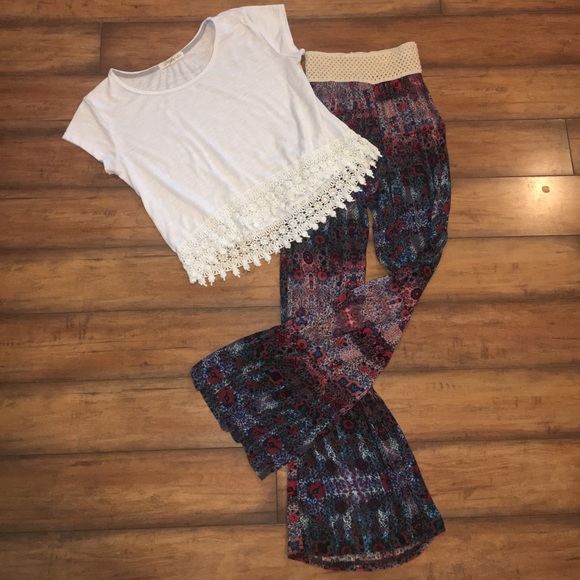 Forever 21 Printed Pants - Picture 2 of 5