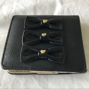 Betsey Johnson bow wallet 🎀