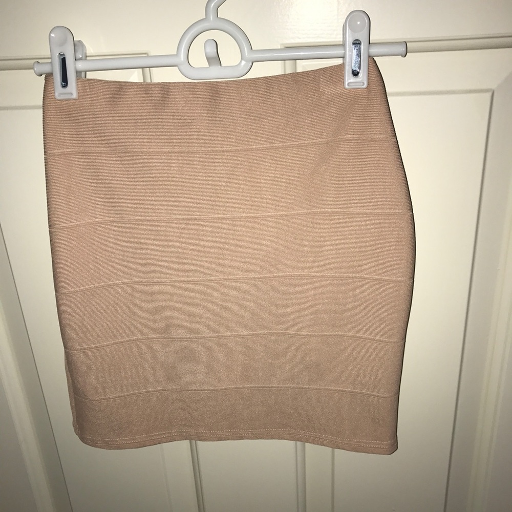 Missguided bodycon skirt