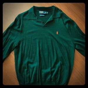 Polo long sleeve sweater shirt.