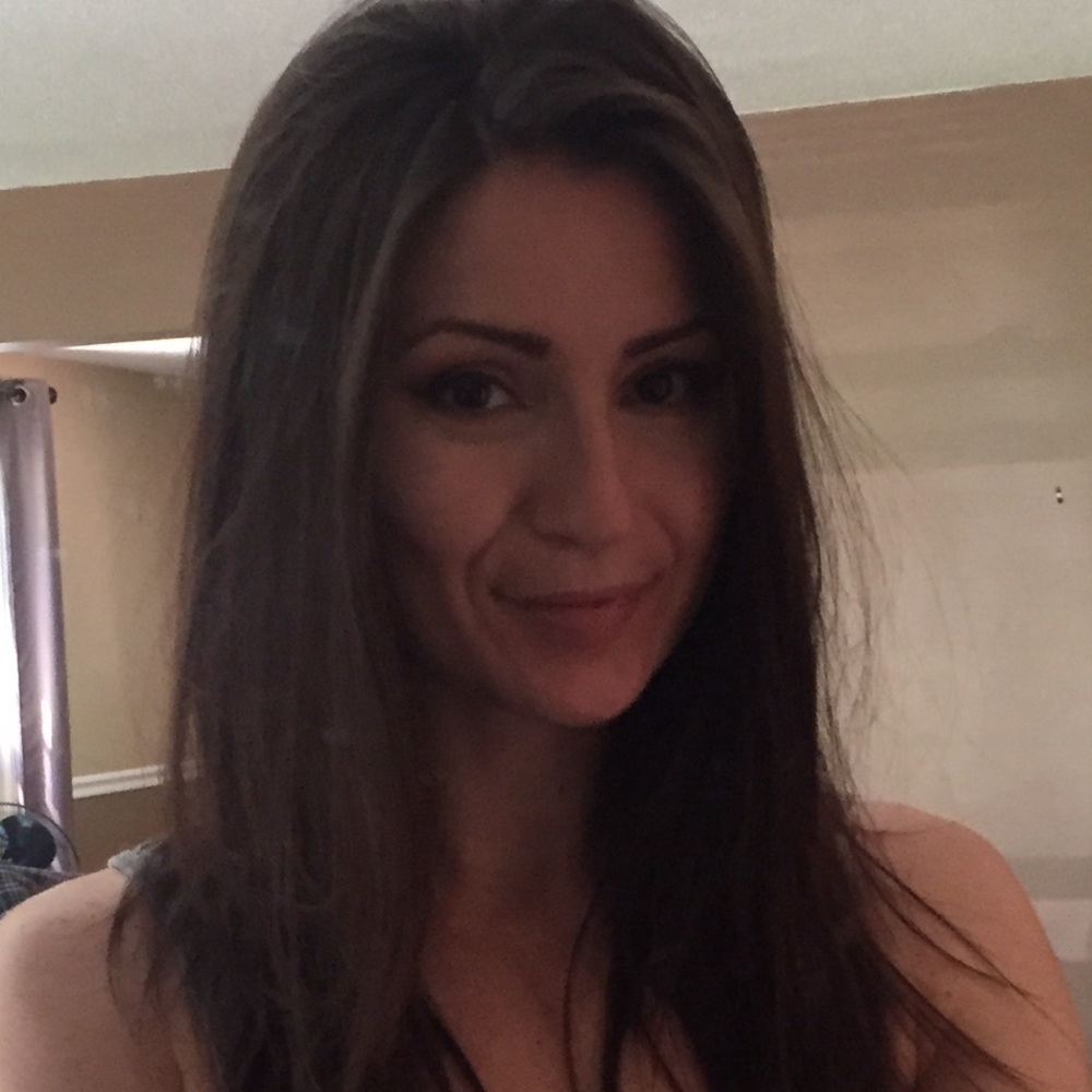 Meet your Posher, Kara