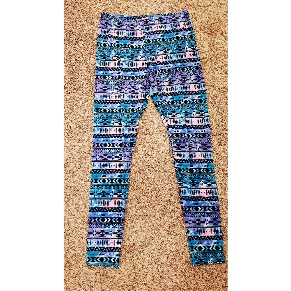 💕EMPYRE BRAND AZTEC PRINT LEGGINGS