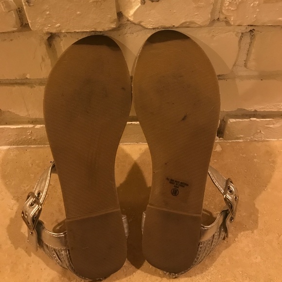 Metallic Silver Snakeskin Sandals - Picture 4 of 4