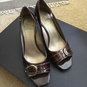 Joan & David leather shoes