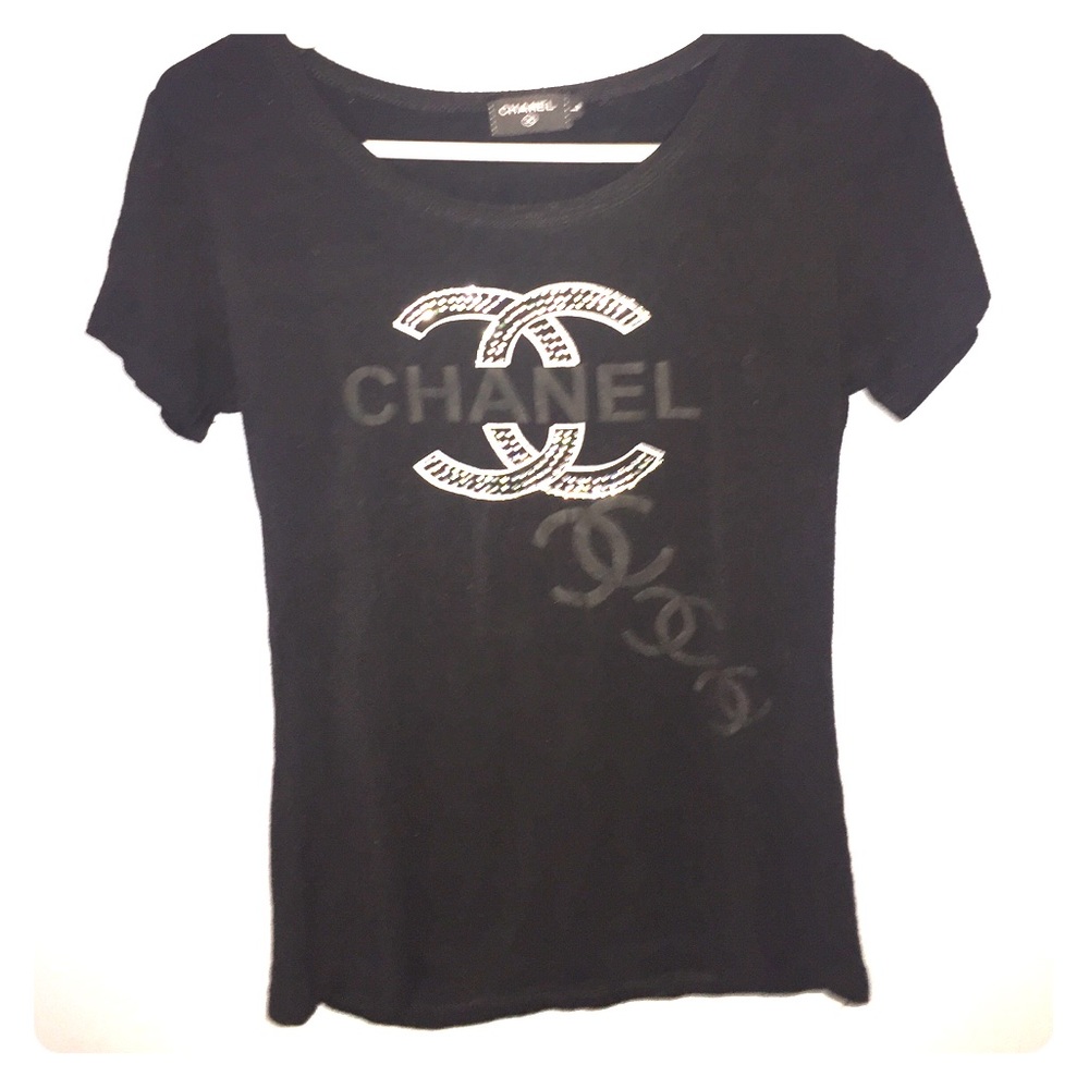 💯% Authentic CHANEL T-Shirt