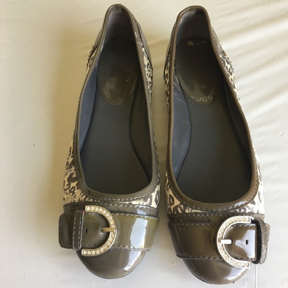 Coach Shoes - Coach Flats size 6