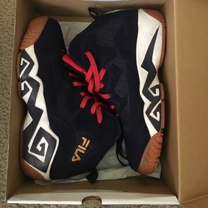Fila MB size 12
