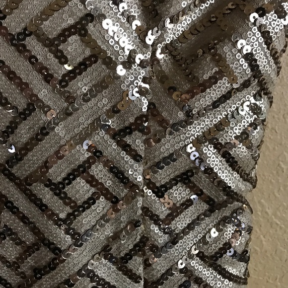 Forever 21 Gold Dress Size Small✨ - Picture 4 of 4