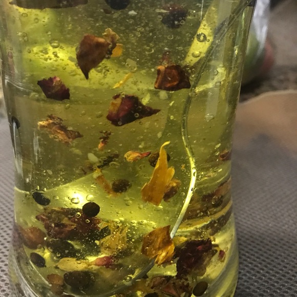 Organic skin oil - Picture 2 of 2