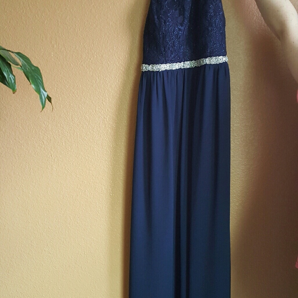 Teen prom dress in 13/14, used slightly worn.