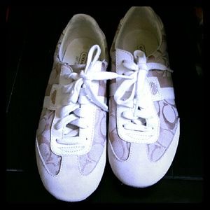 Coach gym shoes
