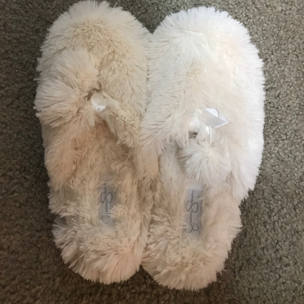 Jessica Simpson slippers