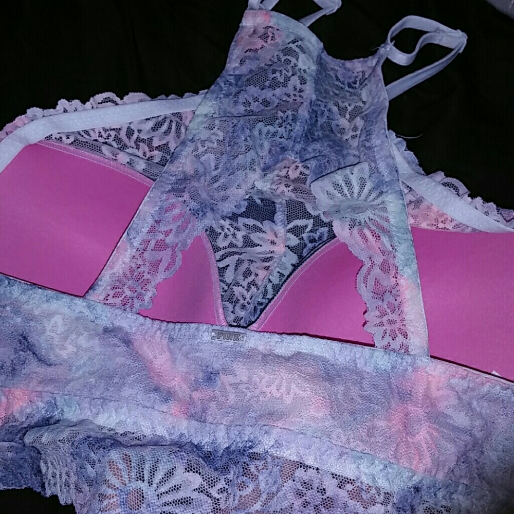 ❌SOLD❌NWOT! PINK High Neck Padded Lace Bralette - Picture 2 of 4