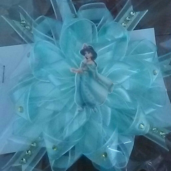 Hair bows - Picture 2 of 3