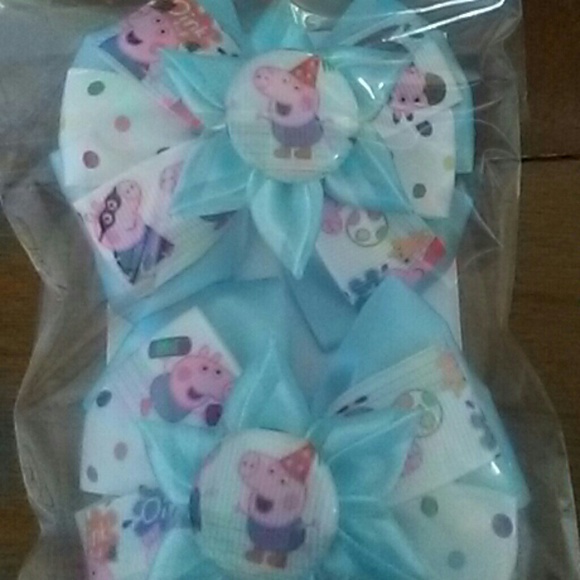 Hair bows - Picture 3 of 3