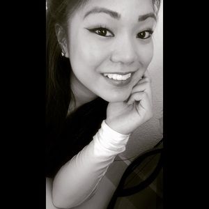 Meet your Posher, Alysa ann