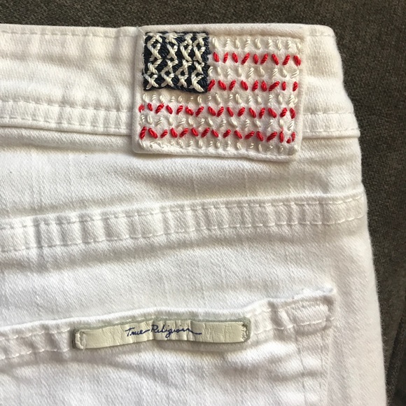 White Denim Shorts Size 24 - Picture 3 of 4