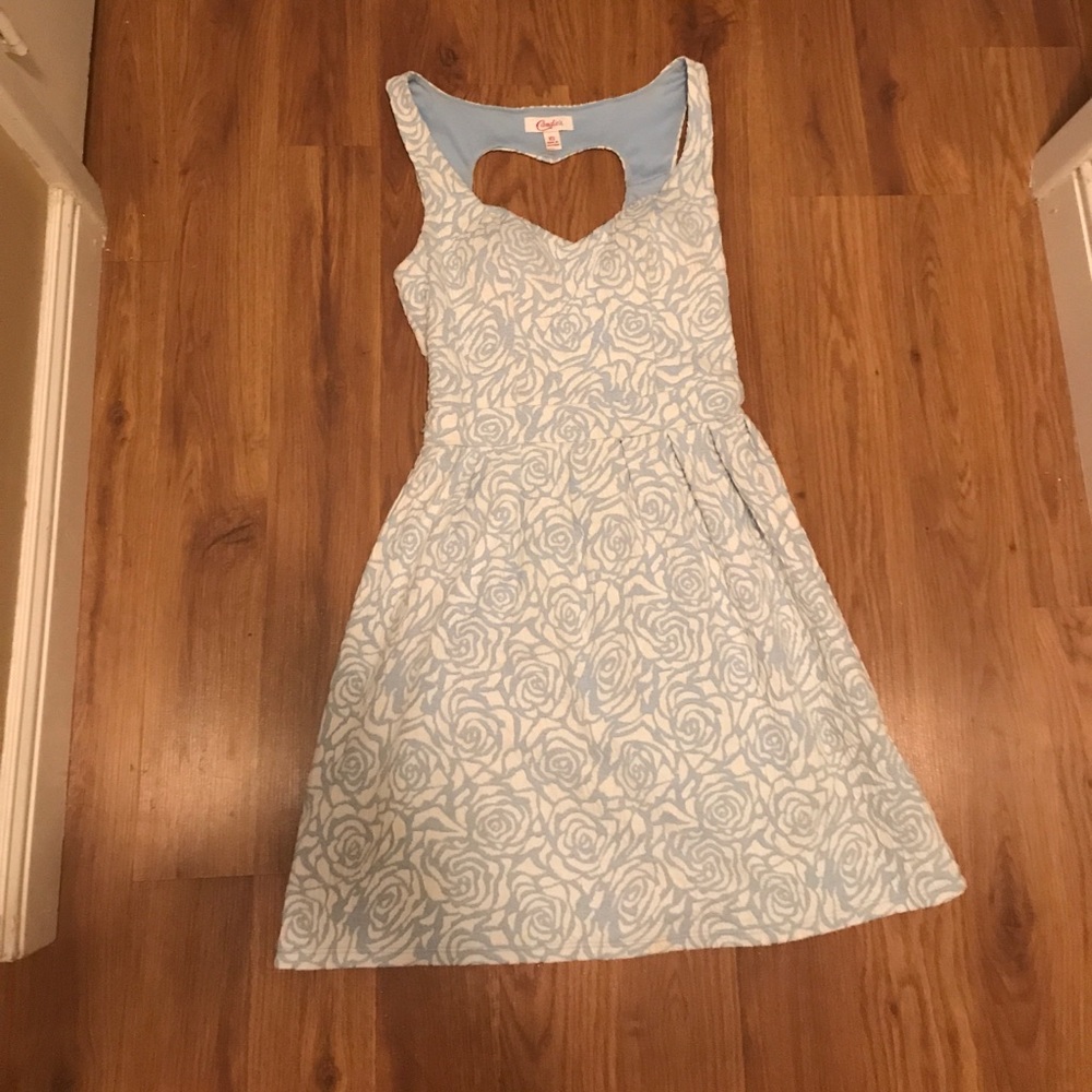 Cut out back shift dress