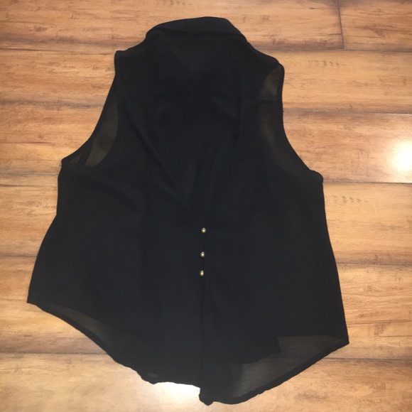 Black Sheer Button Up Sleeveless Top - Picture 4 of 4