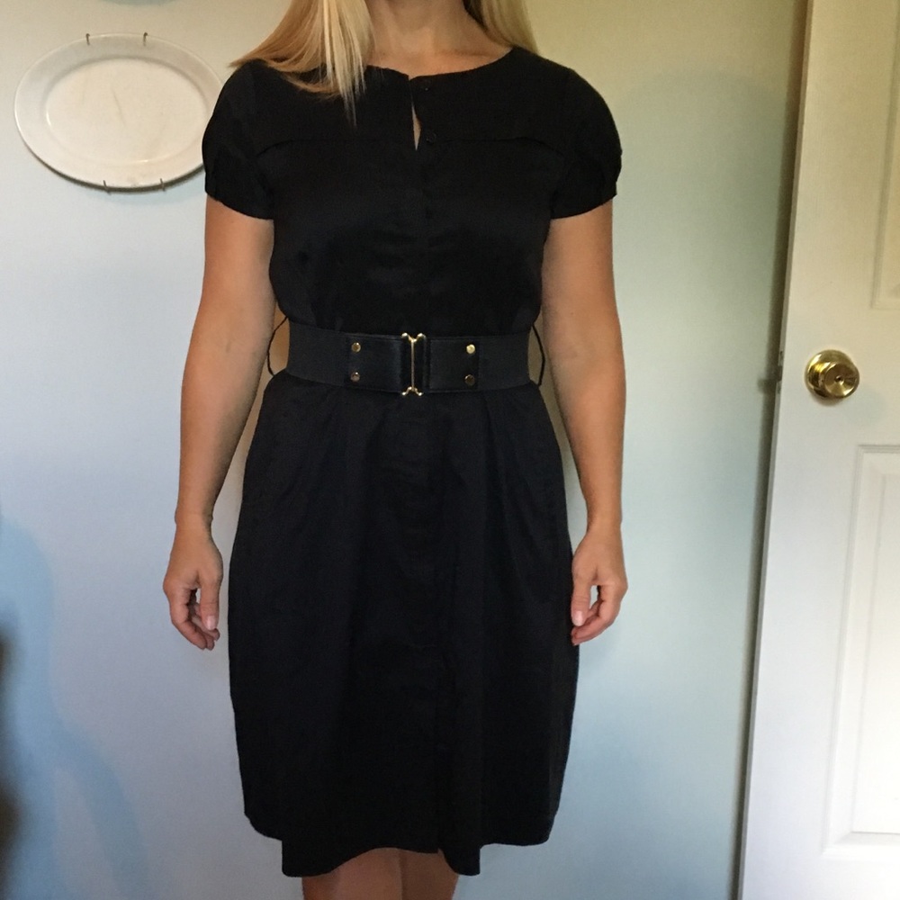 Black dress. Wardrobe staple!!