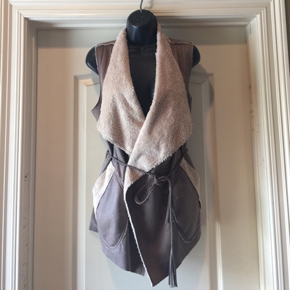 Grey Vest with lining and belt