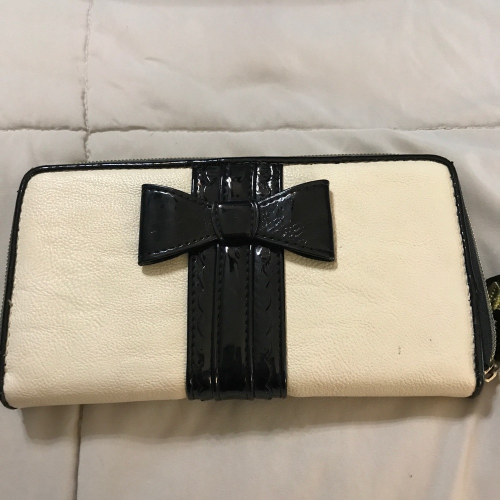 Betsey Johnson Wallet