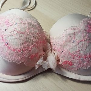 Pink lace VS Bra and Panty Set