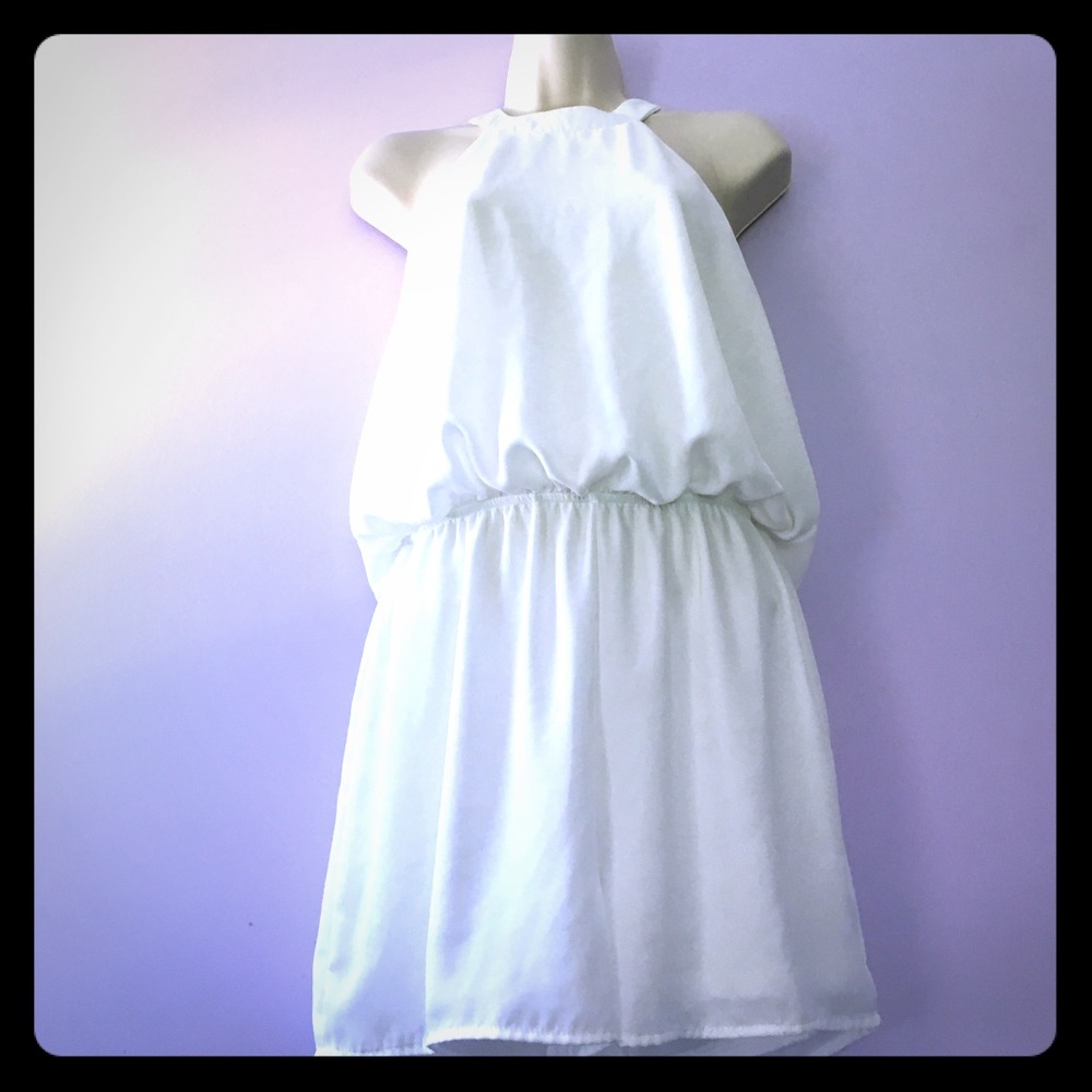 White romper (L)