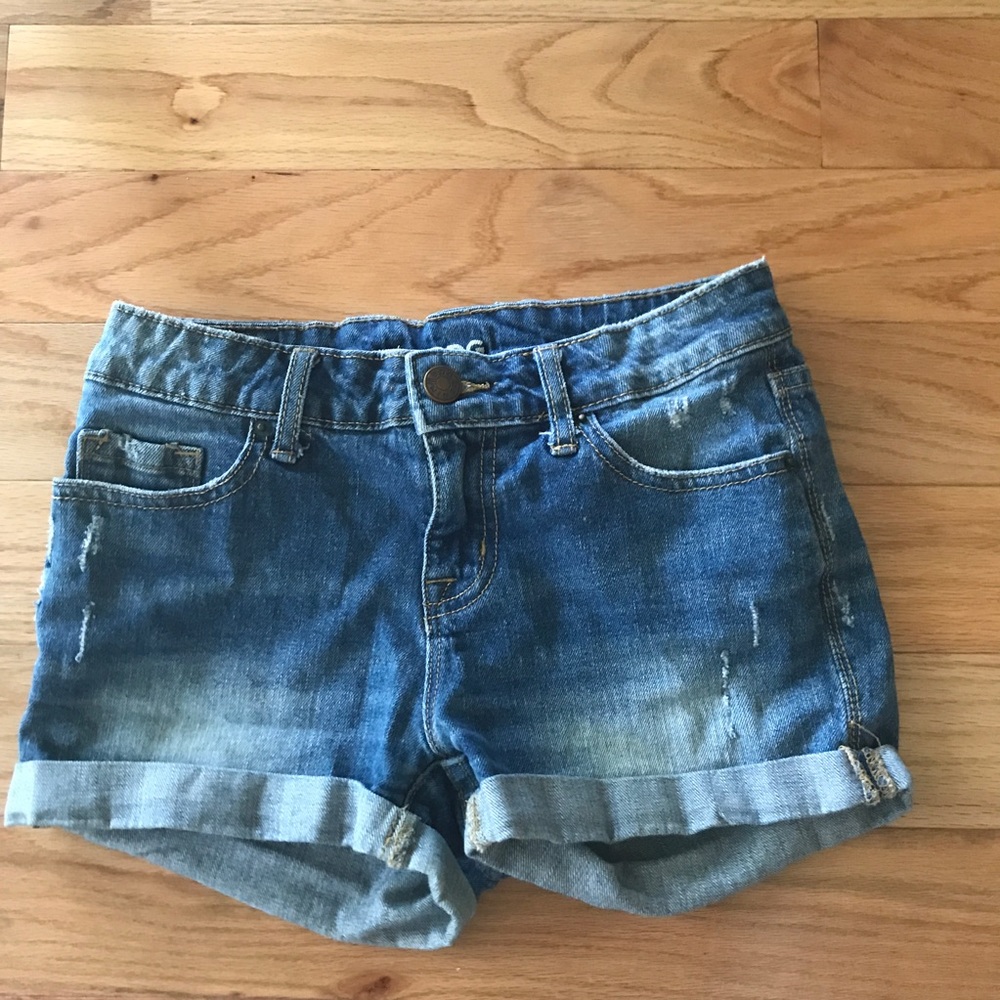 BDG mid rise shortie