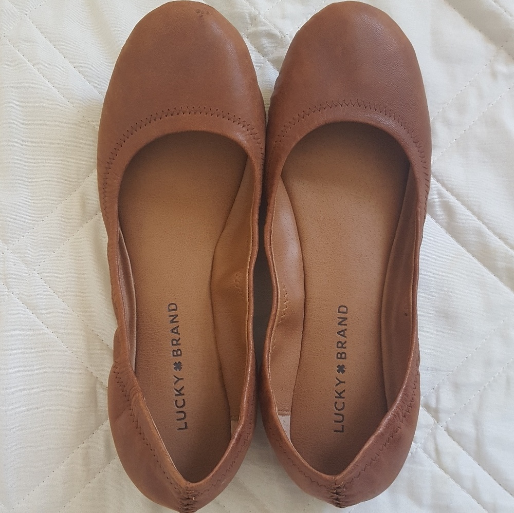 Lucky Brand brown flats, size 9, only worn once!