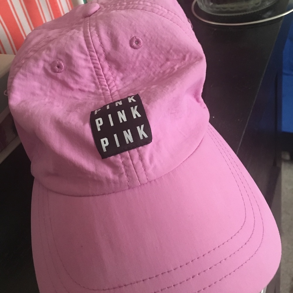 PINK Hat 💓