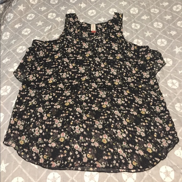 NO BOUNDARIES BLOUSE - Picture 1 of 3
