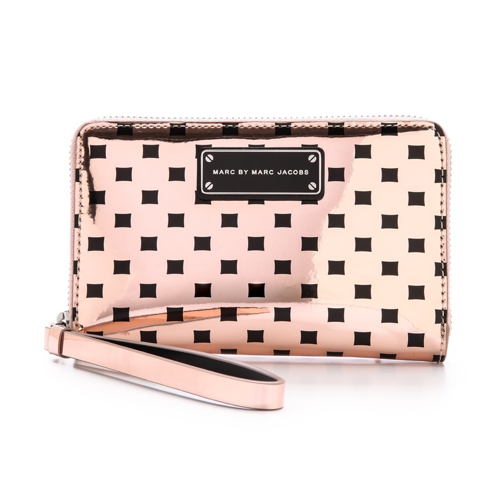 MARC JACOBS ROSE GOLD WRISTLET