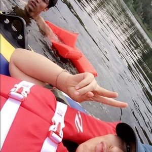 Meet your Posher, Veronica