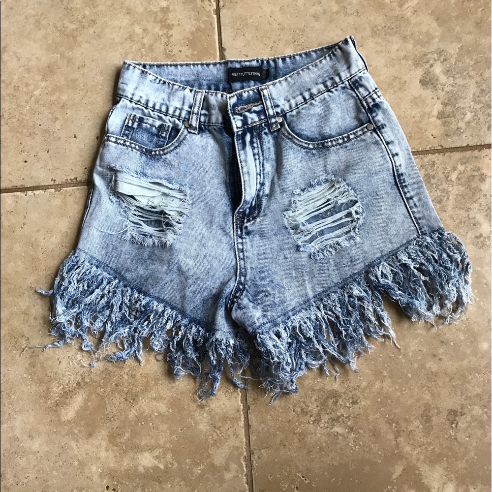high waisted fringe hem jean shorts