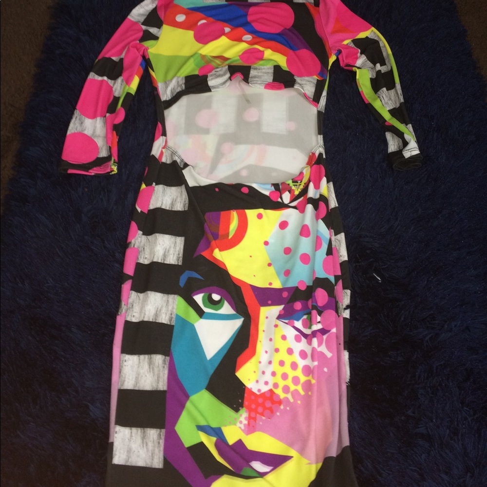Dress - Picture 2 of 2