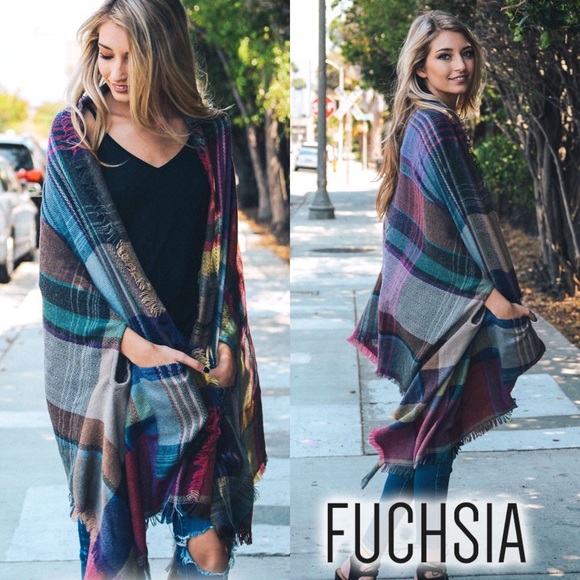 HOST PICK SALE Fuchsia Plaid Pocket Ruana - Picture 2 of 7