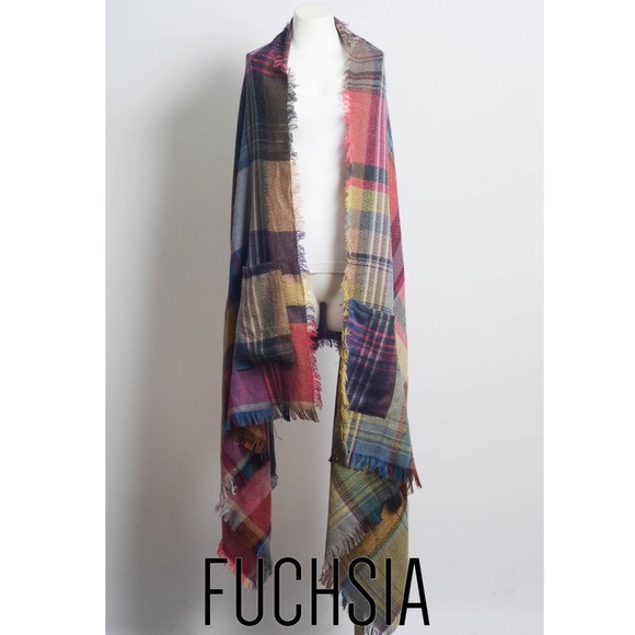HOST PICK SALE Fuchsia Plaid Pocket Ruana - Picture 3 of 7