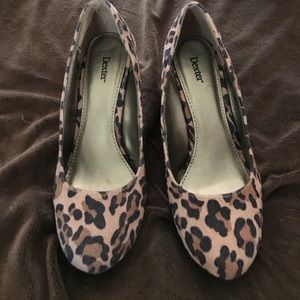 Dexter velour animal print pumps