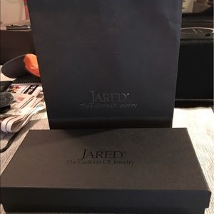 Jared jewelry clutch