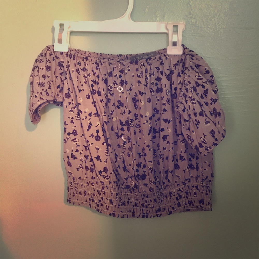 Off the shoulder floral crop top!