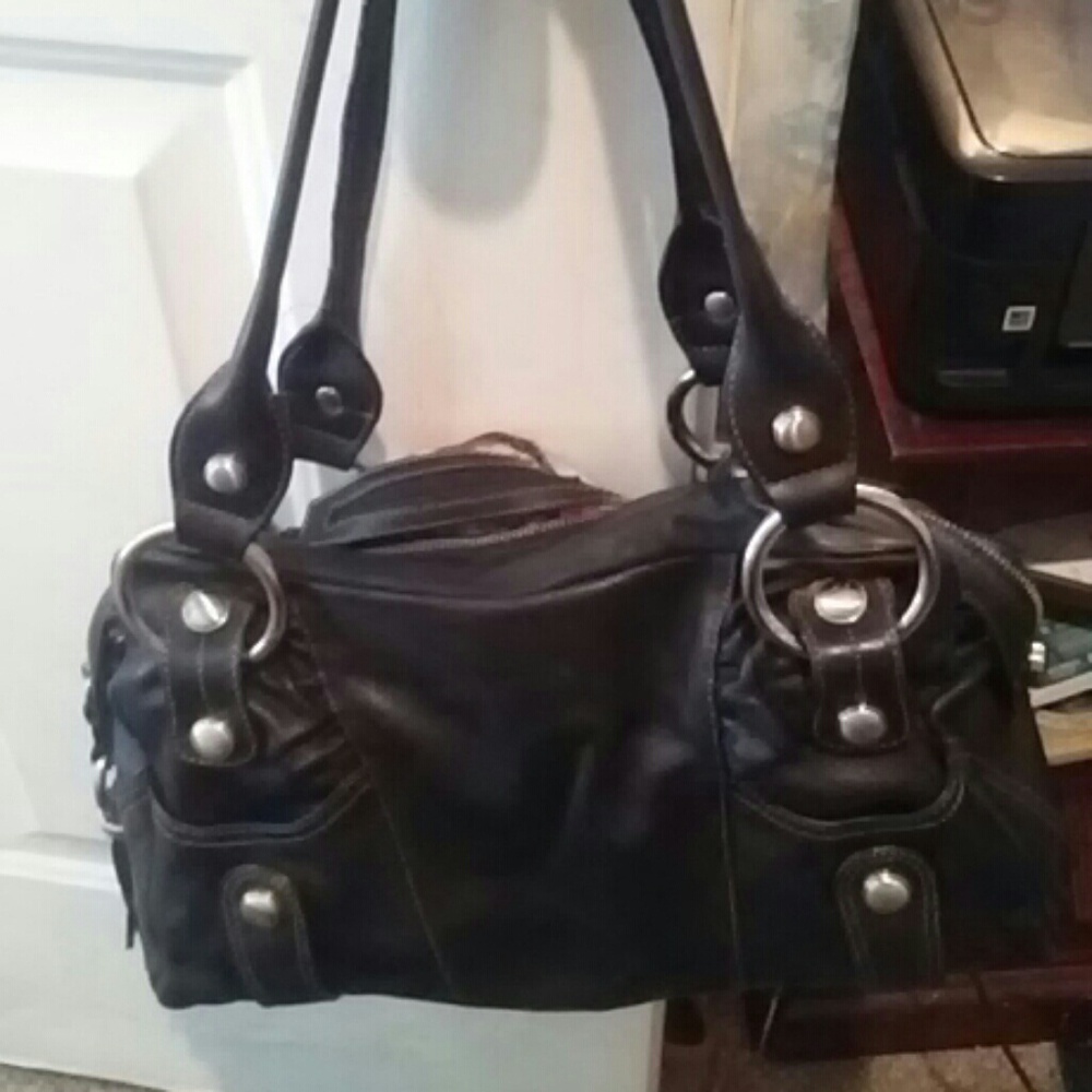 B Makoski satchel type handbag
