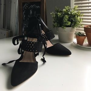 Call it Spring Black Pumps