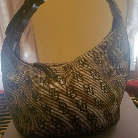 Doonie & Burke purse - Picture 1 of 1
