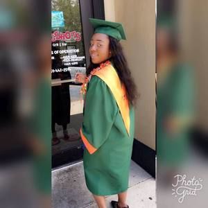 Meet your Posher, Wakila