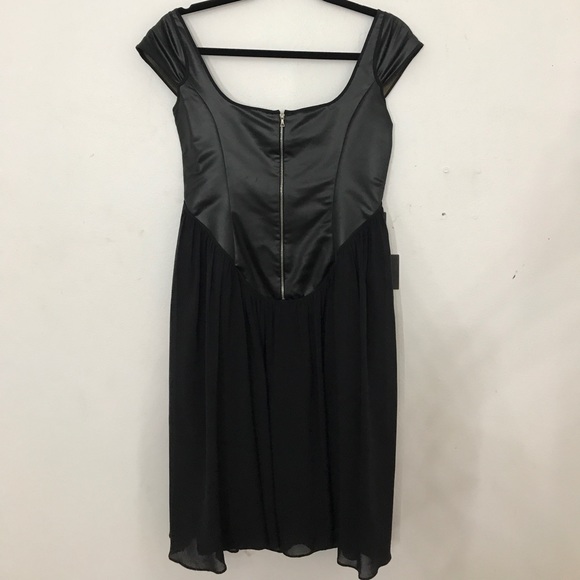 Narciso Rodriguez leather and chiffon dress - Picture 3 of 6