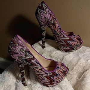 Women high heel shoes
