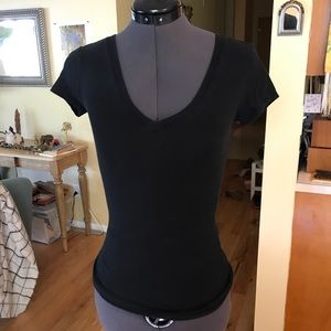 Black wet seal v-neck shirt